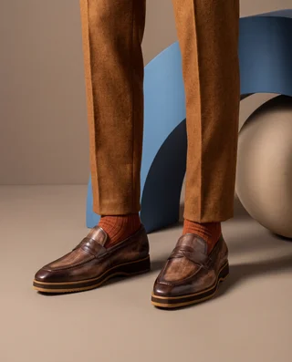 Amberes Collection footwear, photograph 9
